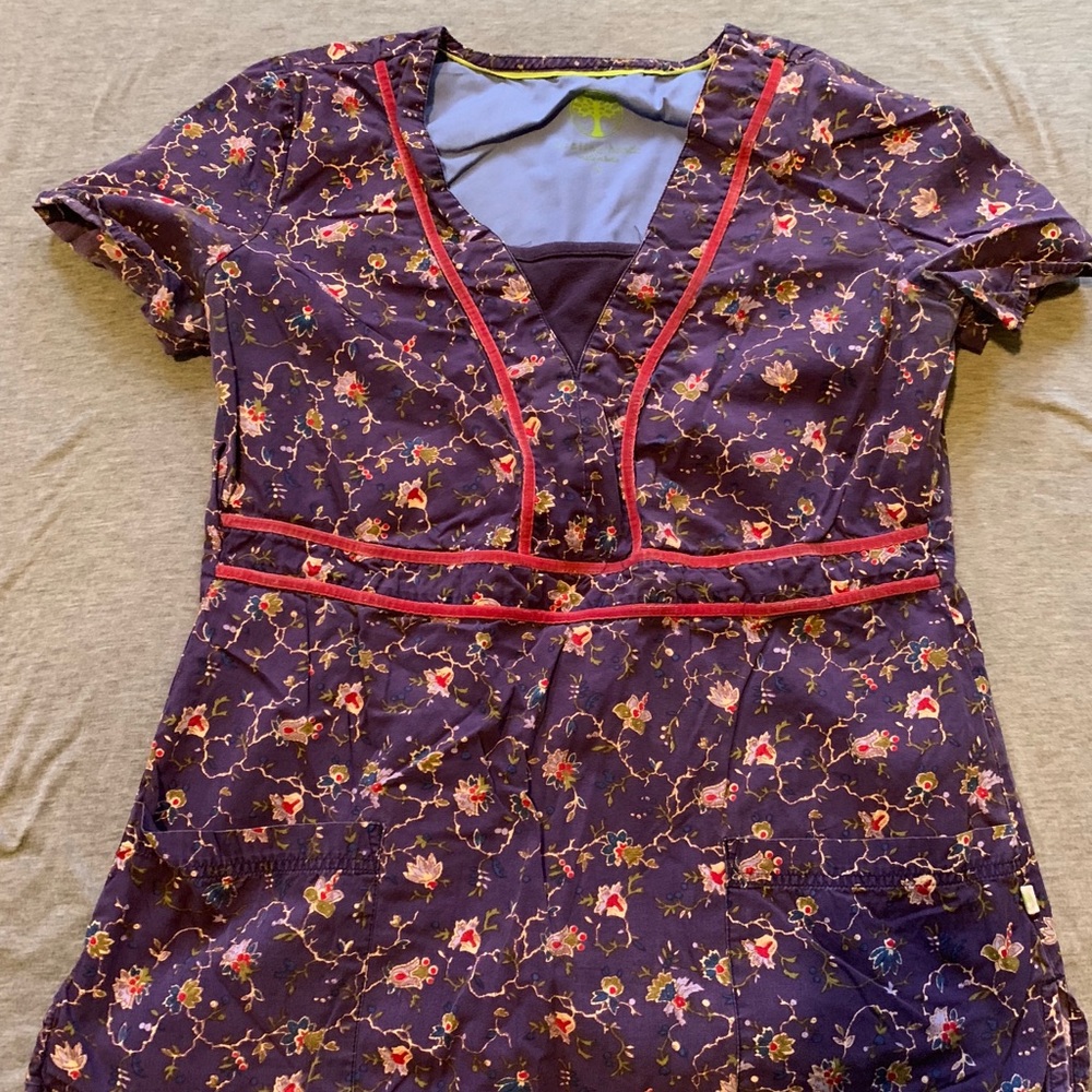 Scrub Top